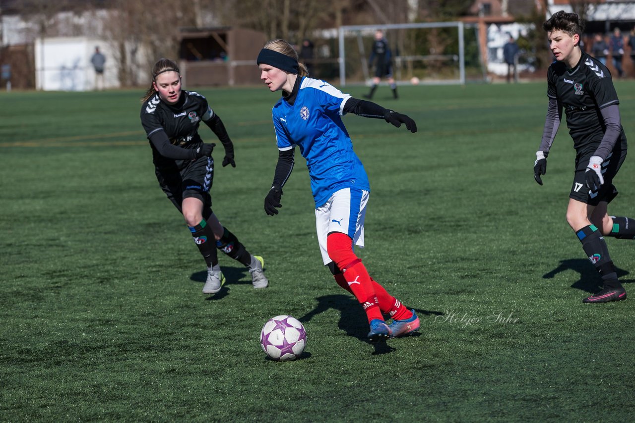 Bild 189 - B-Juniorinnen Halbfinale SVHU - Holstein Kiel : Ergebnis: 3:0